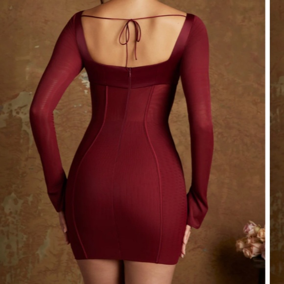 Deep red/ wine colored bodycon dress with long sleeves - Picture 2 of 5
